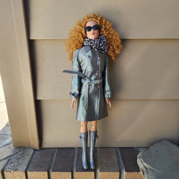 Tonner Doll Tyler Wentworth Curly RED HAIR 16” Fashion Green Eyes - Picture 2 of 15